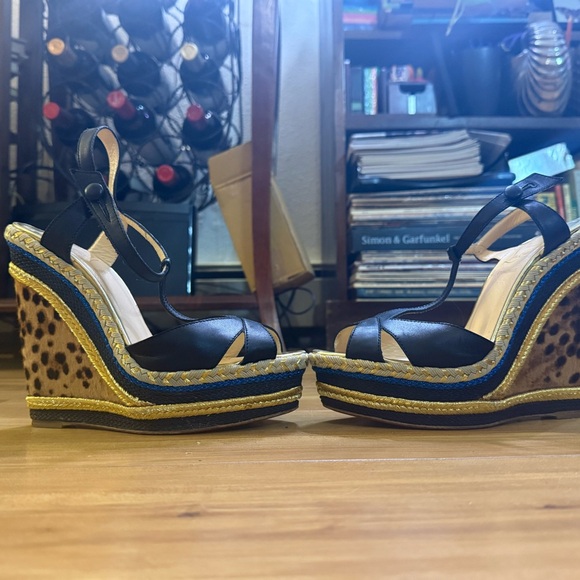 Christian Louboutin Trotolita Black and Gold Leopard Wedges 7.5 / 38.5 - Picture 6 of 16